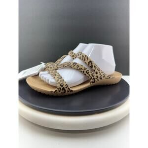 CROCS Womens Kadee ll Leopard Womens Sz 8 Strappy Comfort Sandals Slip On Shoes